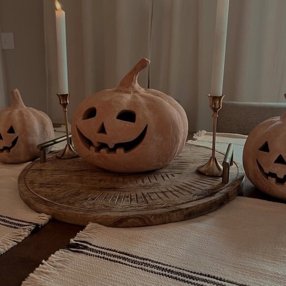 Pottery Barn Medium Size Handmade Terracotta Spooky and Cute Jack O' Lan… - Picture 10 of 16